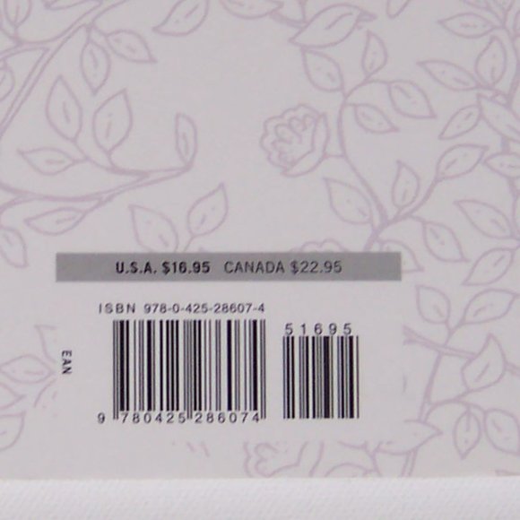 DEBBIE MACOMBER Come Home to Color COLORING BOOK - Picture 7 of 7